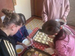sedmaci pecou kolacky 14
